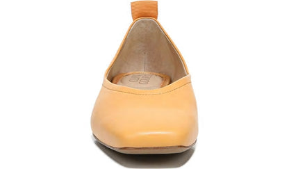 Franco Ailee Flat - Cantaloupe Leather